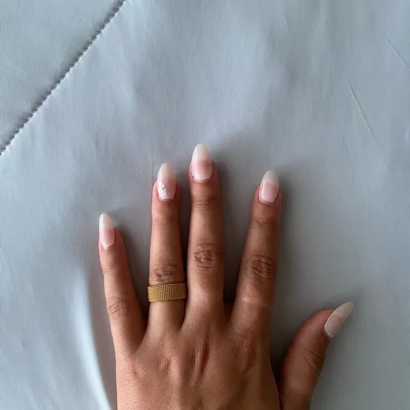 Women’s Gold Coated Stainless Steel Chain Mesh Ring Size 8 - Picture 4 of 4